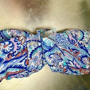 VICTORIA’S SECRET Colorful Paisley Print Bikini Top